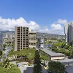 Ala Wai Suite 1 Bed Canal View Condo